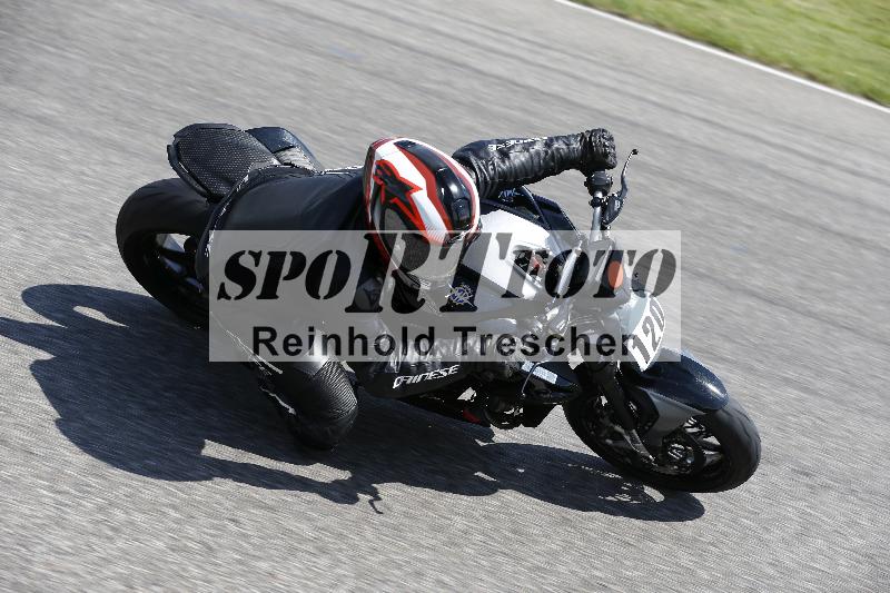 /15 13.05.2025 Max Racing ADR/Gruppe rot/120